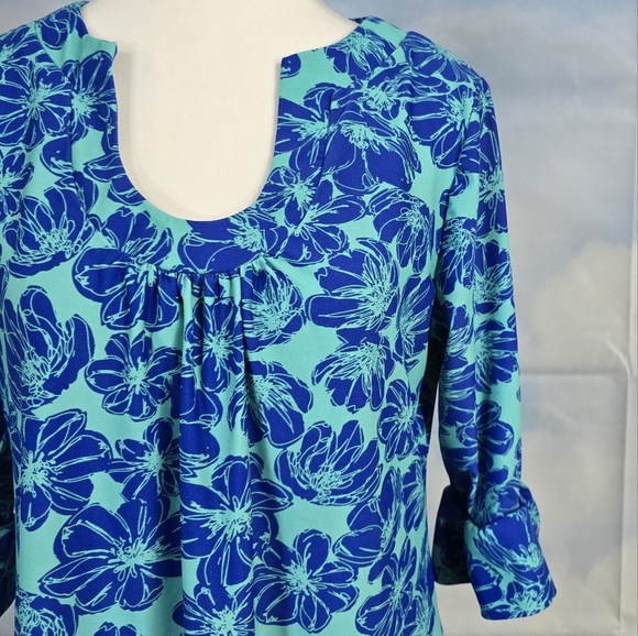 ARYEH | ROUND SPLIT SCOOP NECK ELBOW BELL SLEEVE FLORAL DRESS - Picture 9 of 13